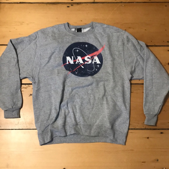 vintage nasa sweatshirt